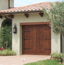 Garage & Trellis 12